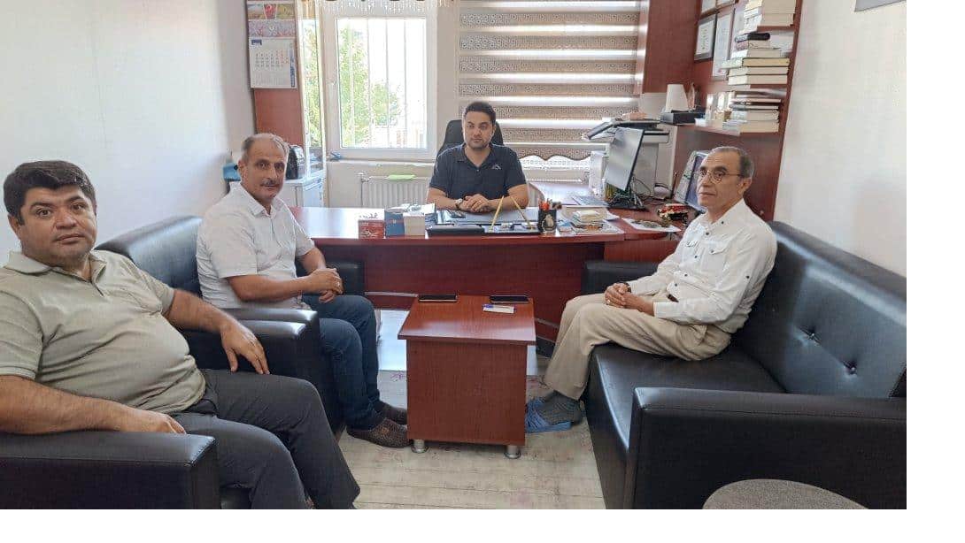 Kaymakamımız Sayın Tarık Buğra SEYHAN, İlçe Milli Eğitim Müdürlüğünü Ziyaret Etti.